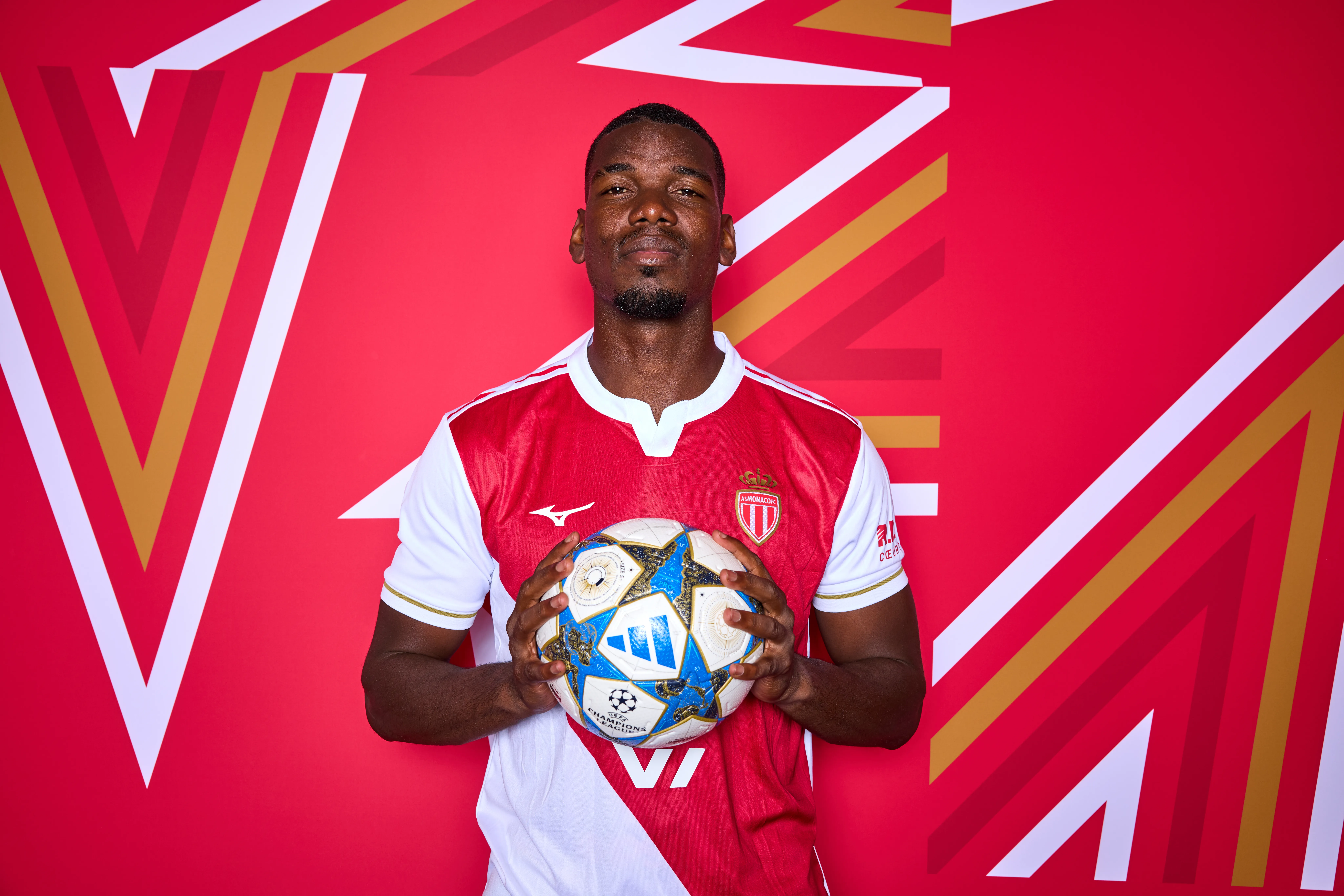 Paul Pogba akiwa kwenye jezi ya AS Monaco baada ya kutangazwa kwenye kikosi cha Champions League